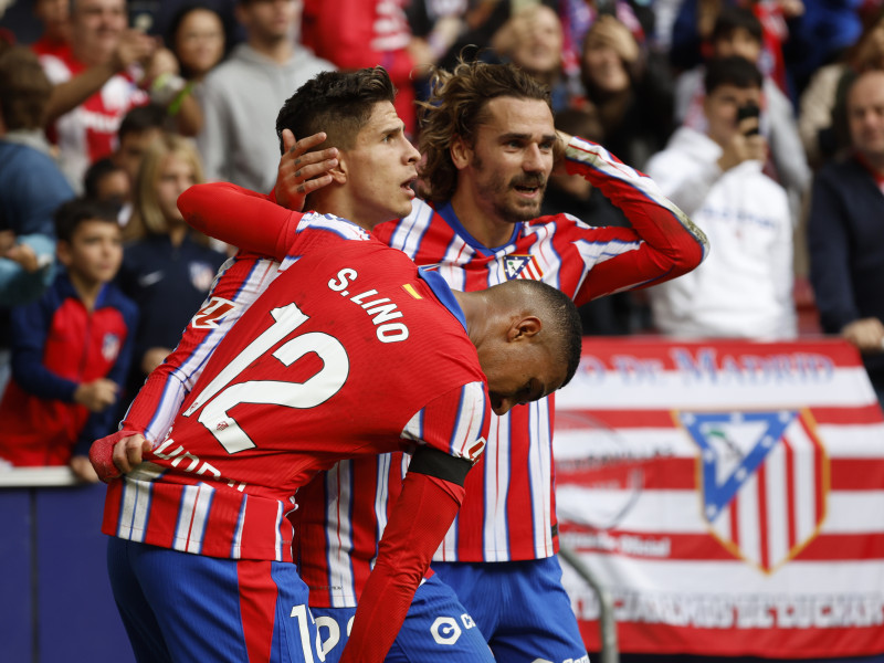 Giuliano Simeone celebra su gol ante Las Palmas, primero como rojiblanco.