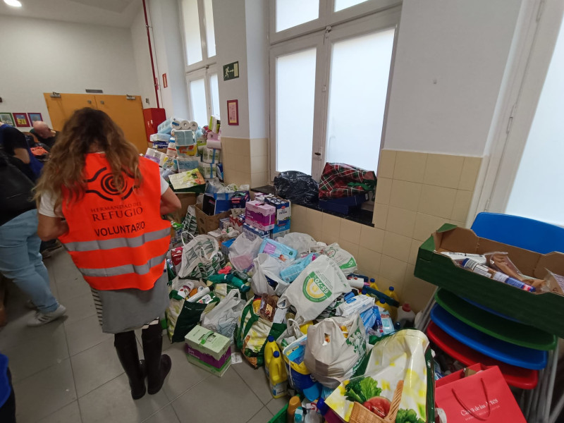 La recogida de productos en El Refugio este fin de semana, ha desbordado todas las previsiones.