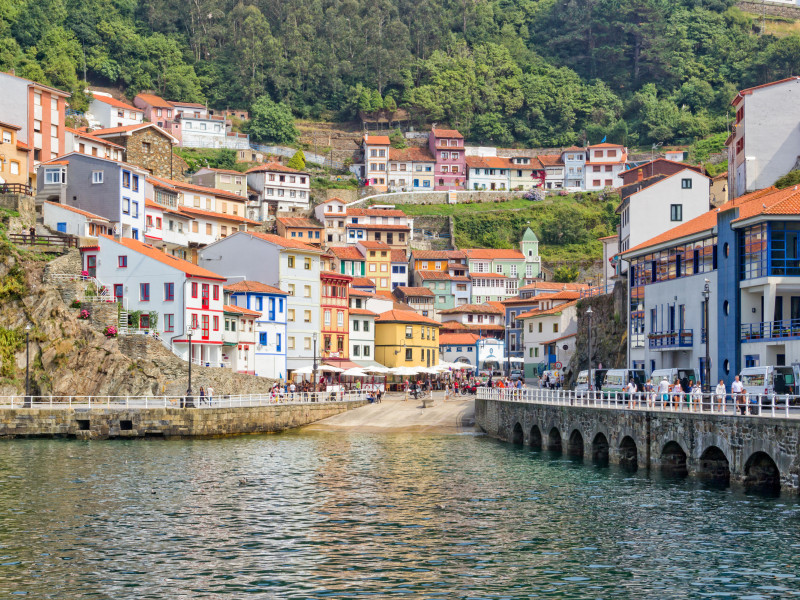 Cudillero es un pequeño pueblo y municipio del Principado de Asturias, España.