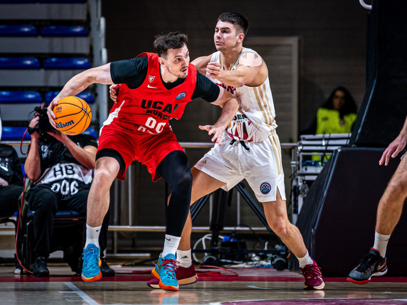 Remontada de UCAM CB en Belgrado