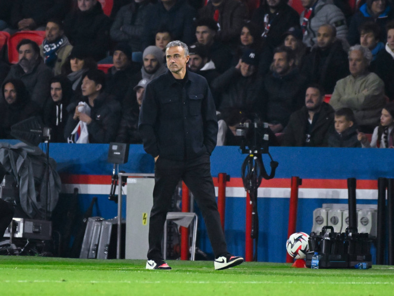 Luis Enrique durante el PSG - Atlético de Madrid