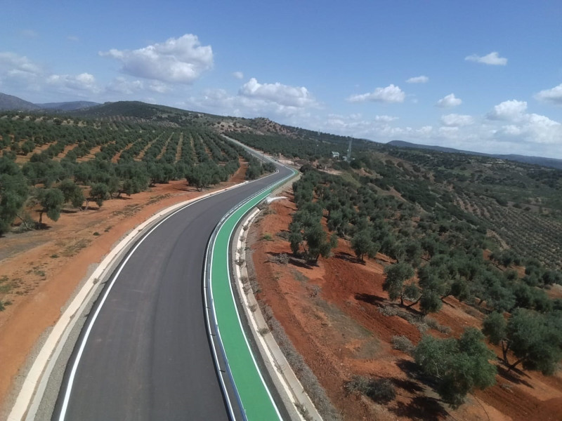 Estado de la carretera de acceso a la pedanía vilcheña de Miraelrío tras las obras