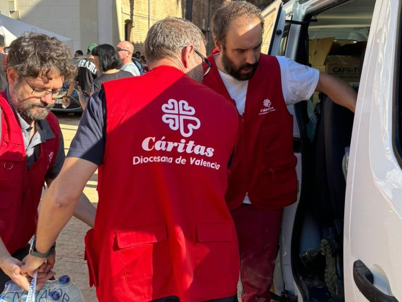 Voluntarios de Cáritas Valencia