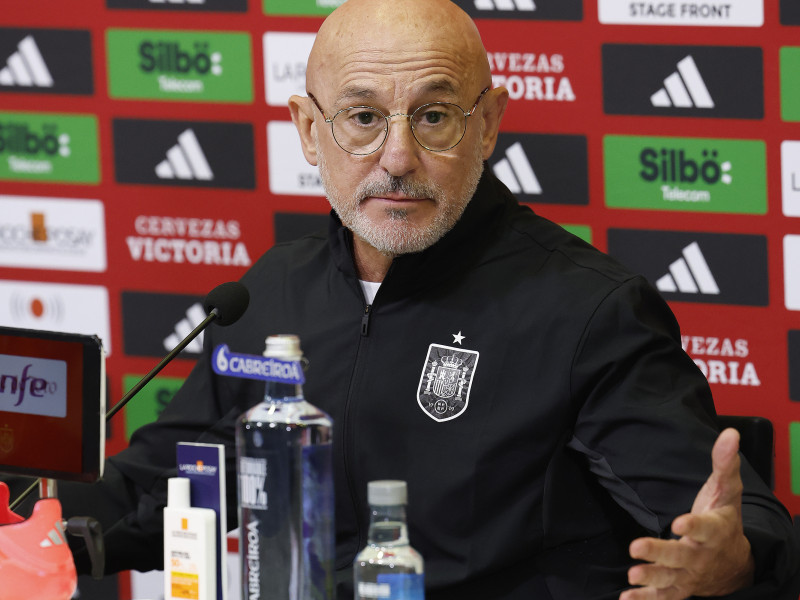 Luis de la Fuente, seleccionador nacional, durante la rueda de prensa de este viernes.