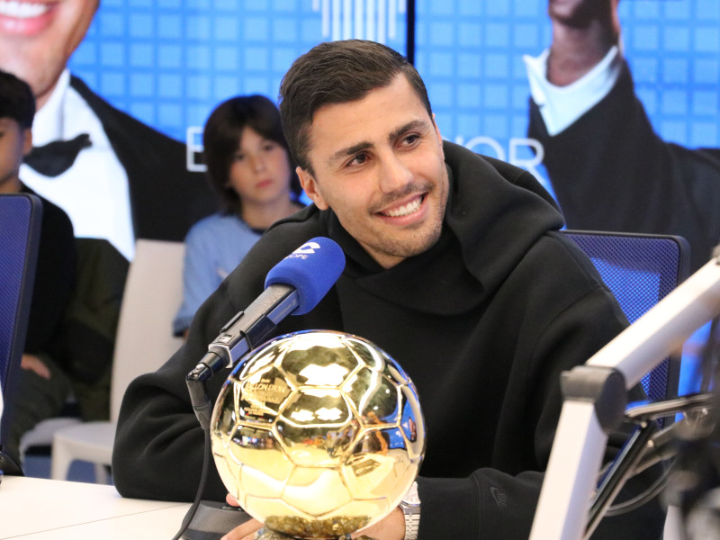 Rodri Hernández, con el Balón de Oro en El Partidazo de COPE