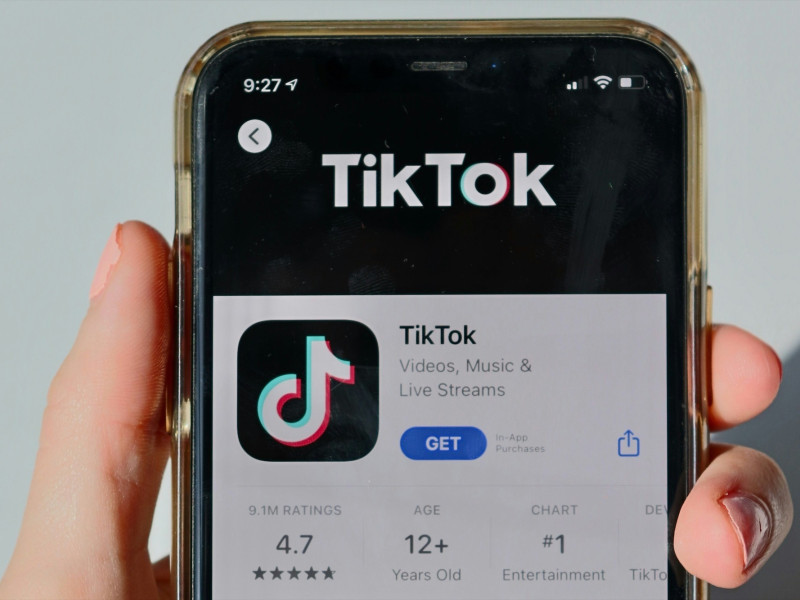 Interfaz de TikTok en un dispositivo móvil