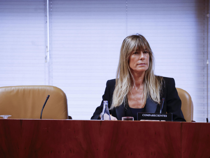 Begoña Gómez, esposa del presidente del gobierno Pedro Sánchez, comparece en la primera sesión de la comisión de investigación impulsada por el PP para dilucidar si tuvo "tratos de favor" por la Universidad Complutense