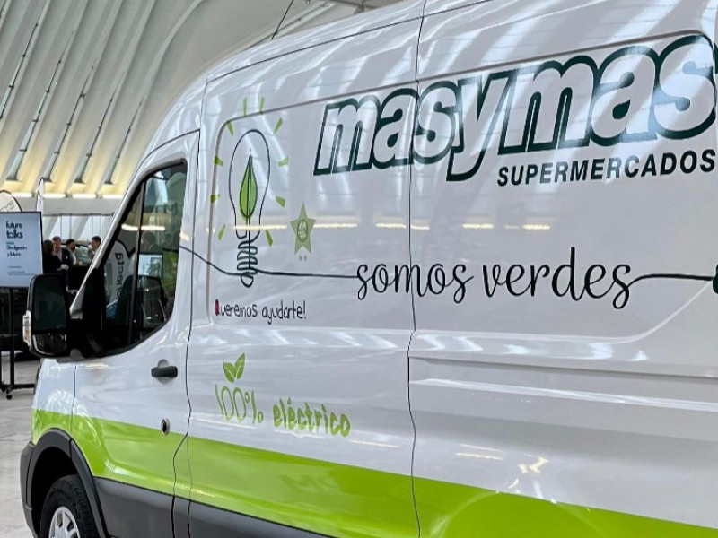 Furgoneta de reparto de Supermercados masymas