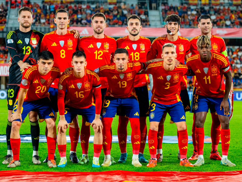 Once titular de España frente a Suiza, en Tenerife, en la sexta jornada de la Liga de Naciones