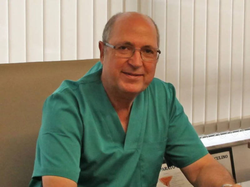 Dr. Luis Castellanos, urólogo