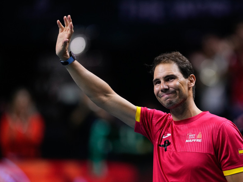 Rafael Nadal de España durante el homenaje a su carrera en su despedida del tenis profesional durante la Copa Davis 2024 en el Pabellón Martín Carpena el 19 de noviembre de 2024, en Málaga, España