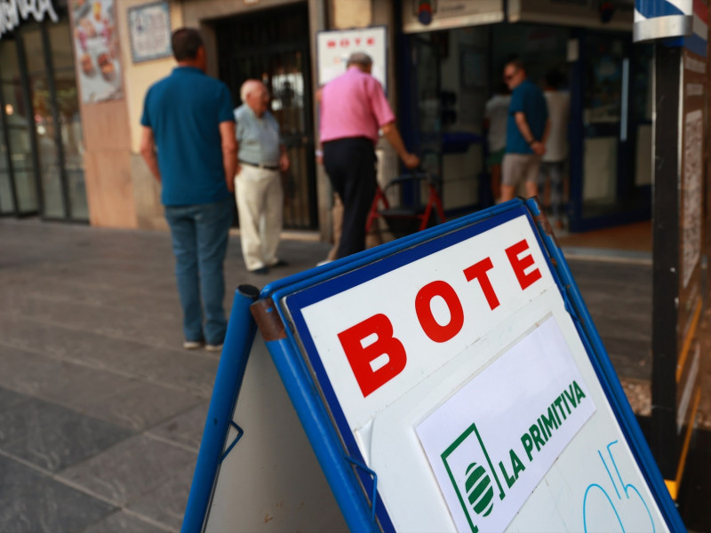 Detalle de una administración de Loterías y Apuestas del Estado ubicada en el centro de Sevilla