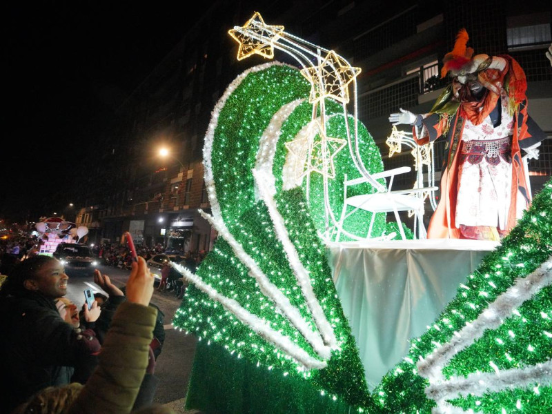 Cabalgata de Reyes Magos en Vitoria