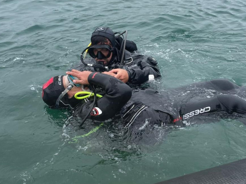 José María estuvo muy tranquilo durante el bautizo de buceo