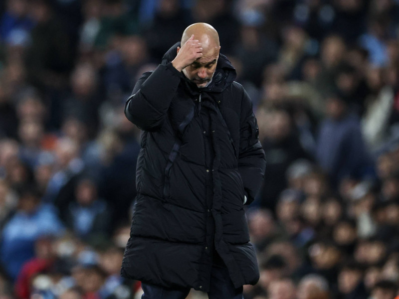 Guardiola se toca la cabeza tras el empate de Hancko para el Feyenoord.