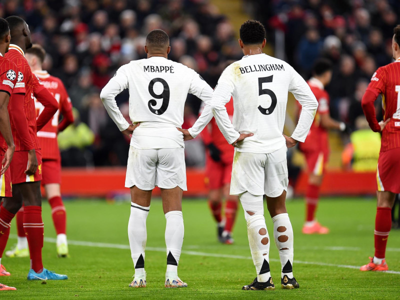 Mbappé y Bellingham, en su partido ante el Liverpool