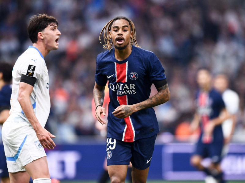 Barcola celebra un gol en el pasado Olympique de Marsella-PSG