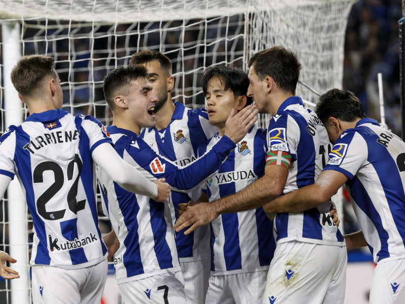 Oyarzabal celebra su gol de penalti contra el Betis.