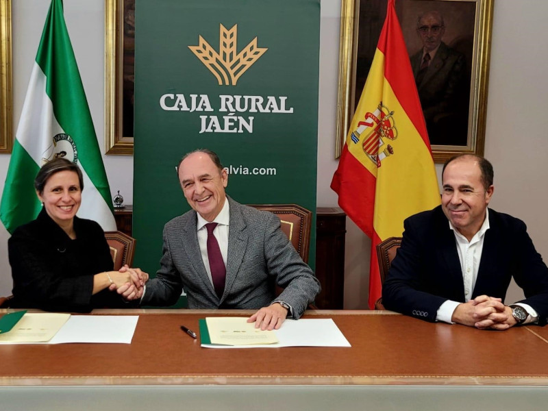 La Fundación del Olivar y Caja Rural de Jaén refuerzan su alianza para impulsar el conocimiento sobre el aceite de oliva y el olivar