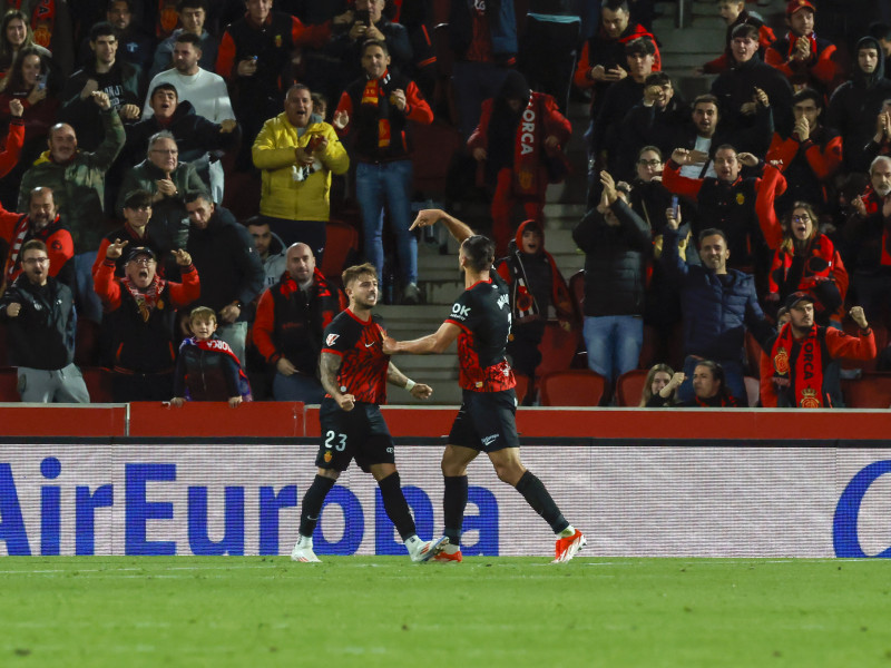 Muriqi celebra tras anotar el gol del empate