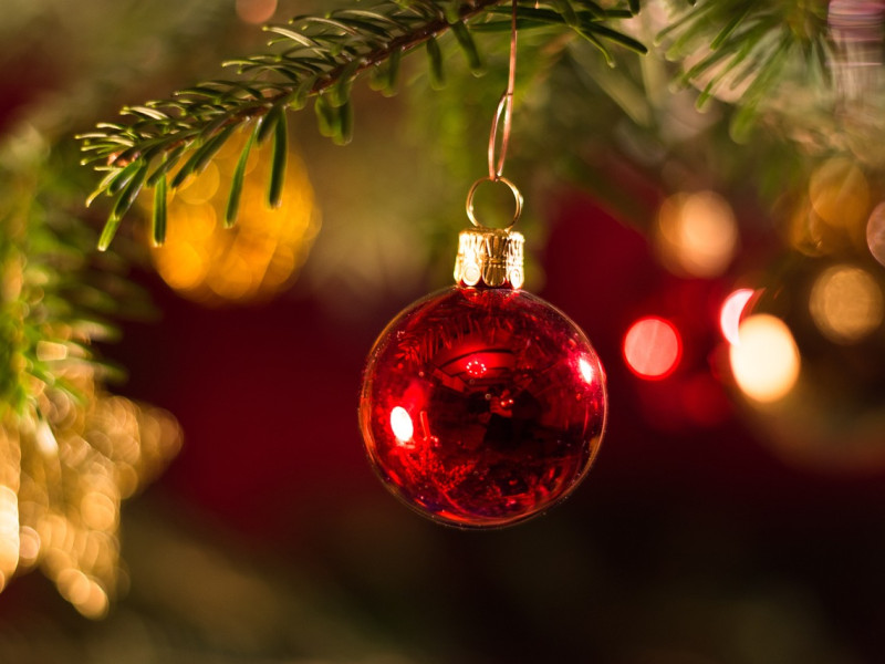 Laia Ortuño, decoradora, explica en Herrera en COPE Cataluña la tendencia de este año para decorar tu árbol de Navidad