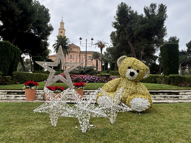 Decoración en el Cerro de la Virgen