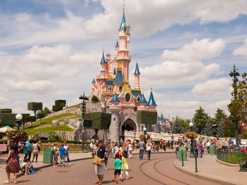 El Castillo de la Bella Durmiente en Disneyland París en Francia