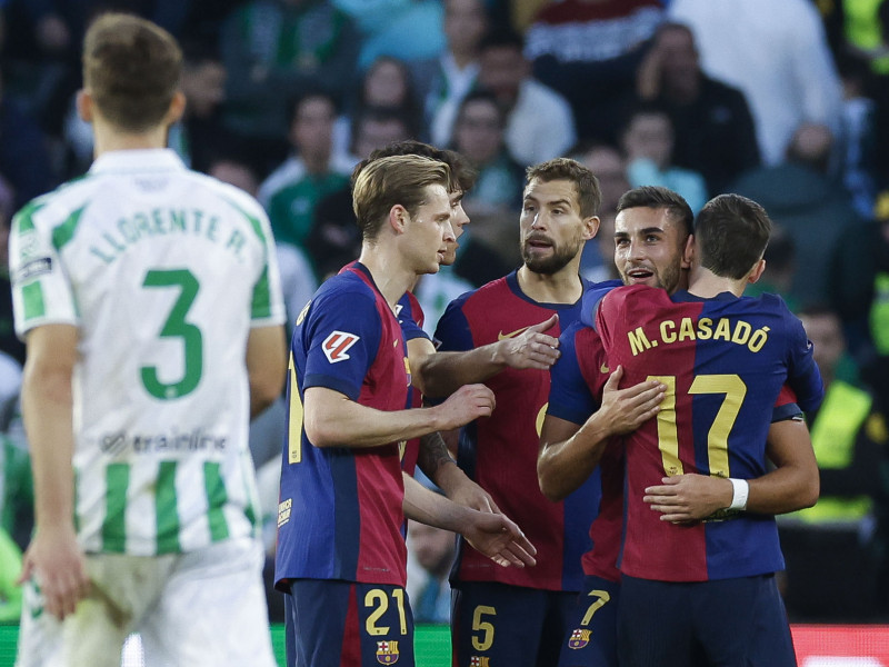 Ferran Torres celebra su gol ante el Betis