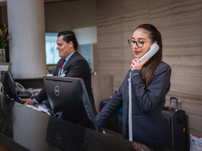 Cuando se trata de paquetes vacacionales, lo mejor es contratar directamente con la agencia o el hotel