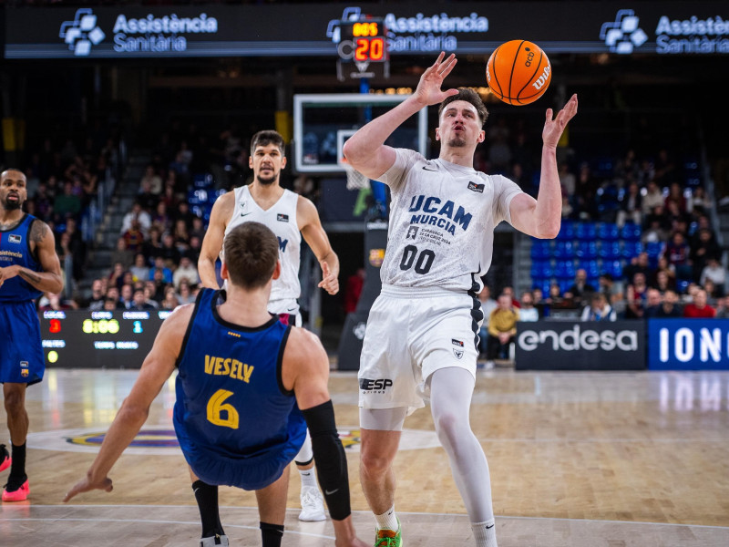 Rodions Kurucs, en una acción del partido