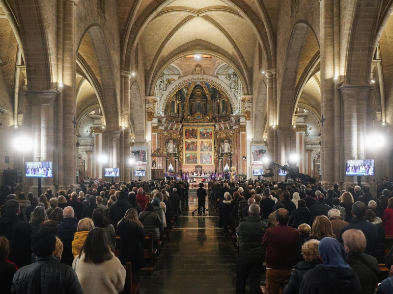 Interior de la Catedral de Valencia en la misa funeral por las víctimas de la DANA