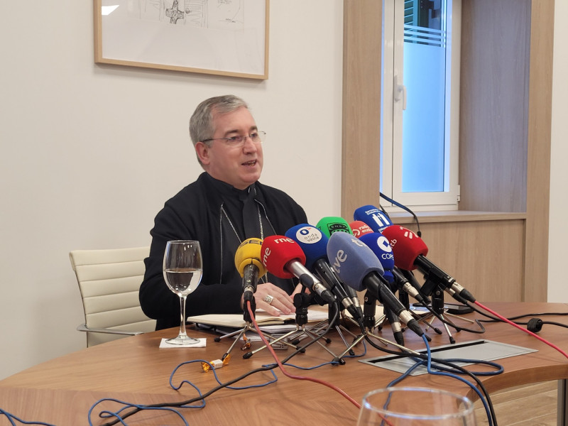 El obispo de San Sebastián, Fernando Prado, durante la presentación de su Carta Pastoral