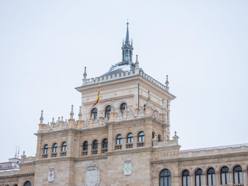 El Ayuntamiento en la Plaza Mayor de Valladolid, España