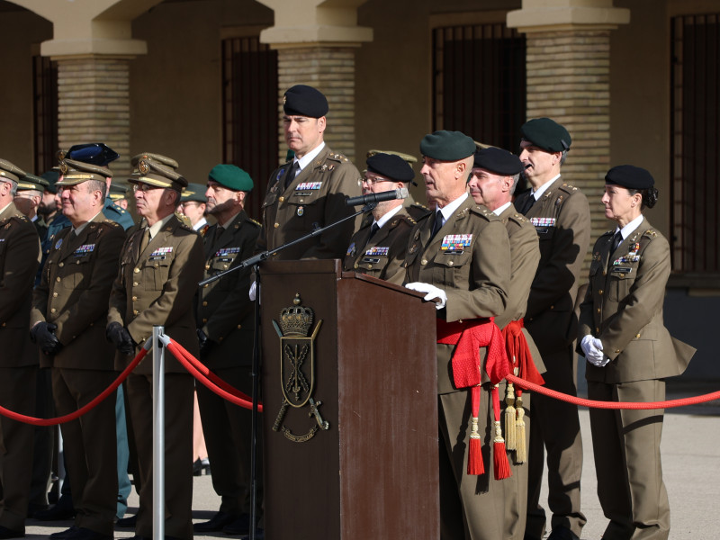 El General de División Jefe de la división Castillejos en el acuartelamiento Sancho Ramírez, José Manuel Vivas,