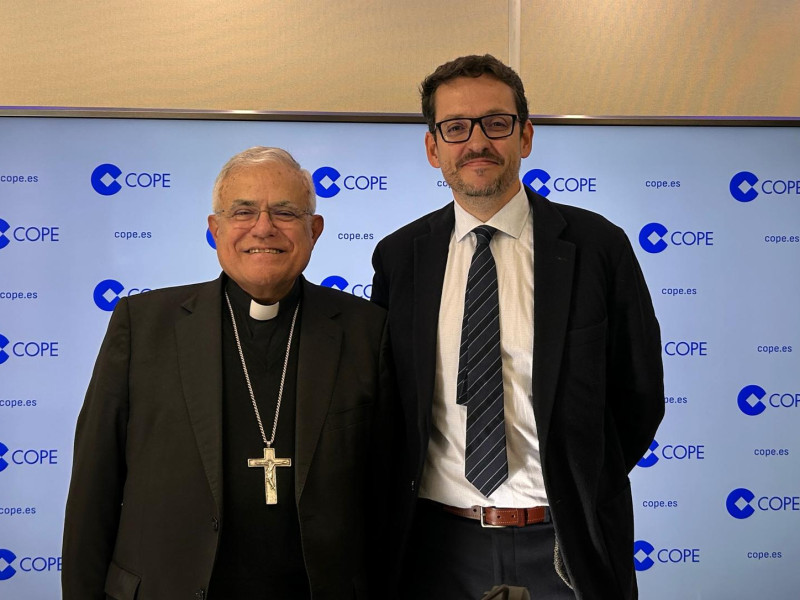 Demetrio Fernández, obispo de Córdoba, y Gabriel López, director de COPE Córdoba