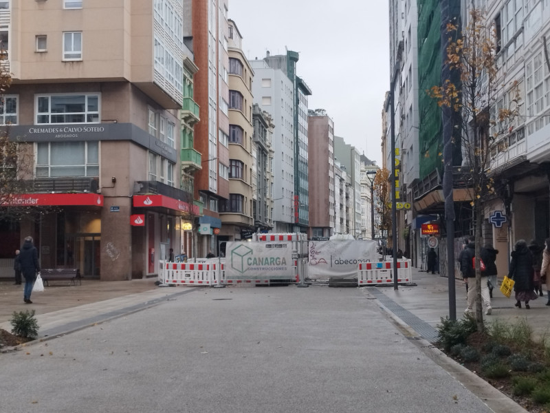 San Andrés, todavía cortado hacia la Plaza de Pontevedra