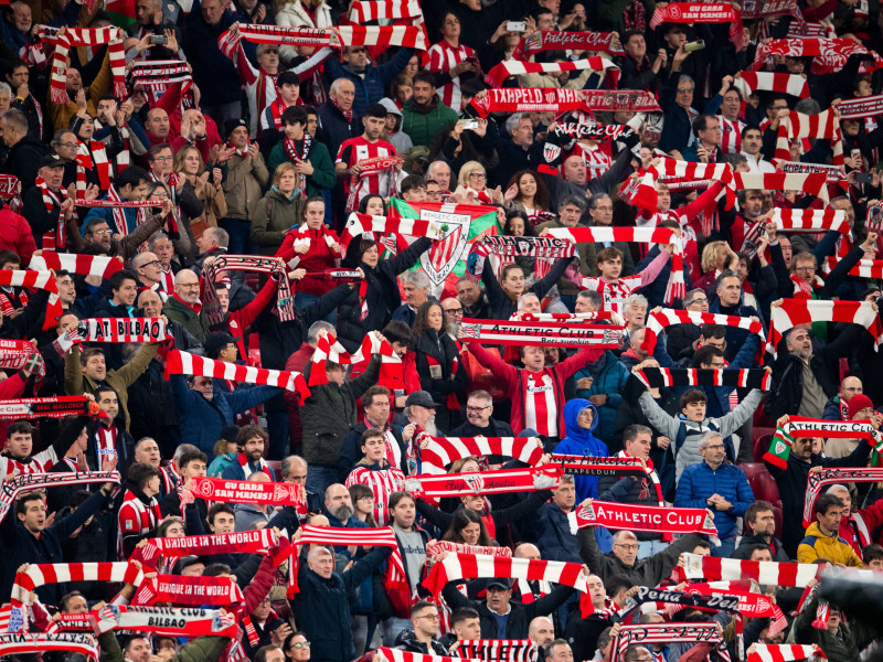 Afición del Athletic en San Mamés