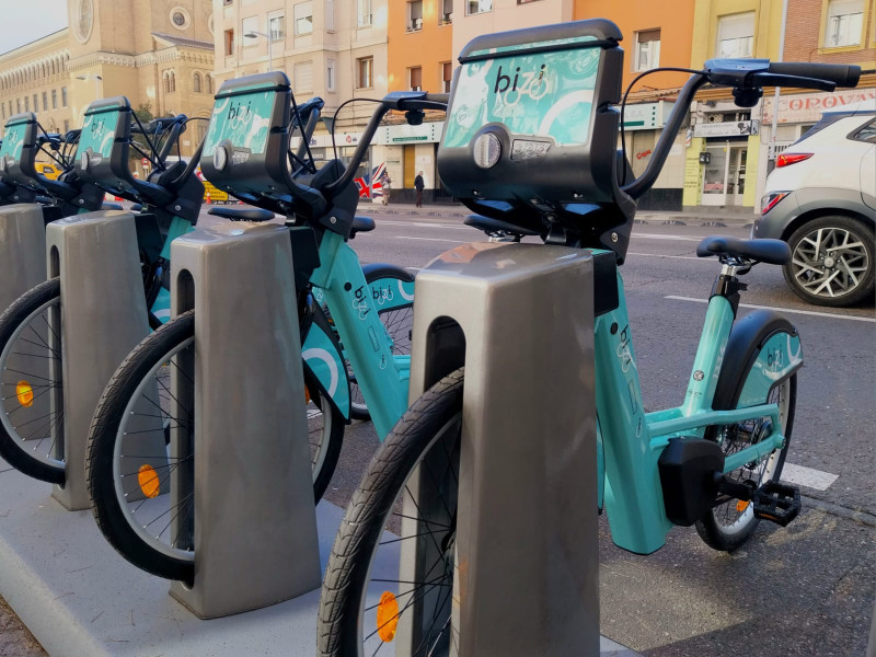 Las nuevas bicis son eléctricas y cambian su color