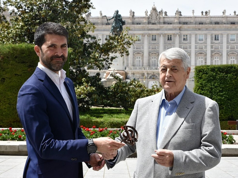 Lezama cedió en 2024 a Jon Urrutia la presidencia del Grupo Lezama