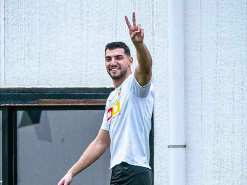 El futuro de Rafa Mir está en el aire