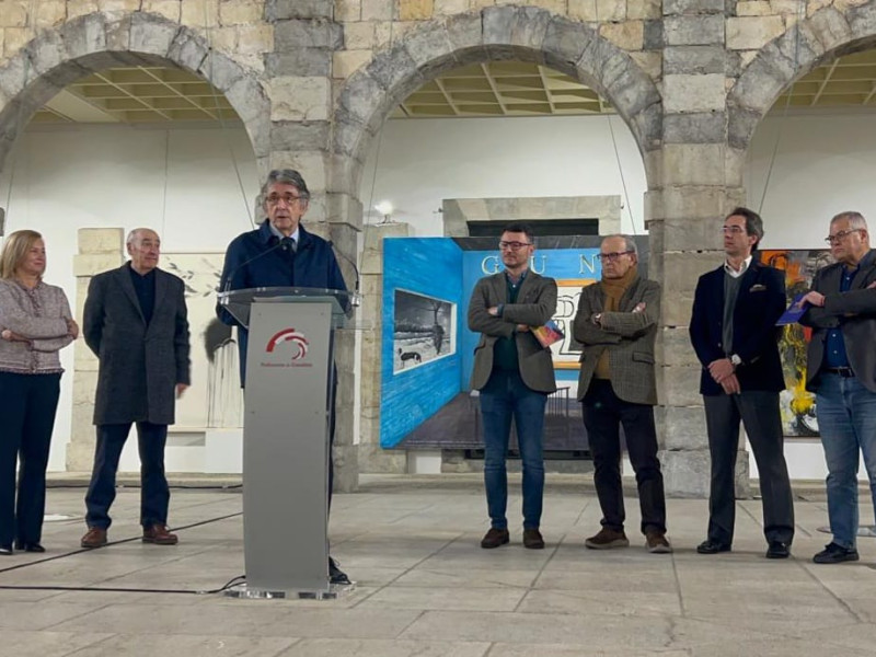 El empresario Jaime Sordo en la presentación de "La pintura" en el Parlamento