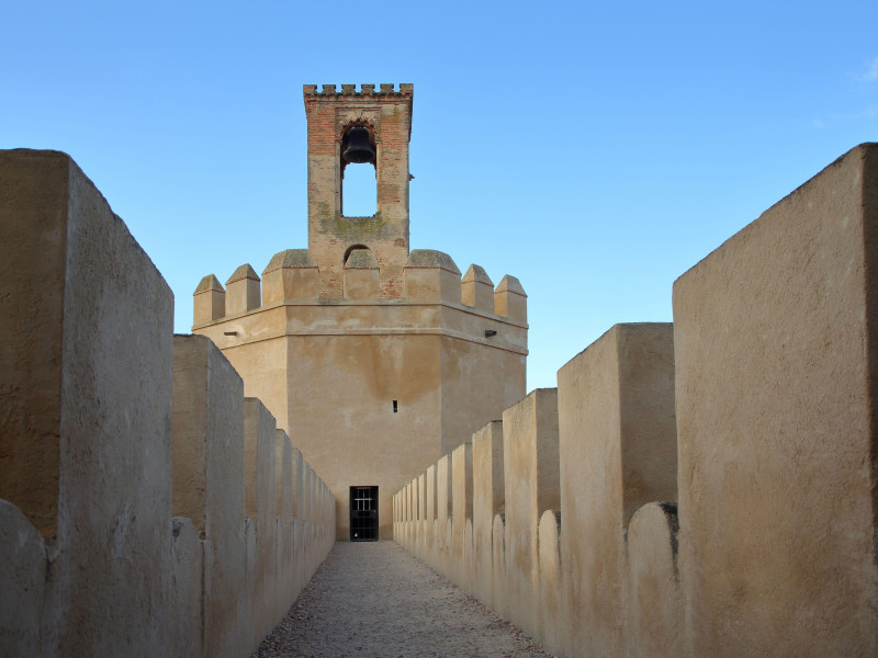 Torre de Espantaperros en la fortificación de la ciudad de Alcazaba en Badajoz, Extremadura