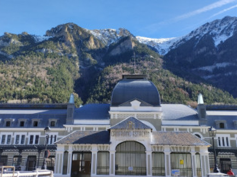 Estación Internacional de Canfranc