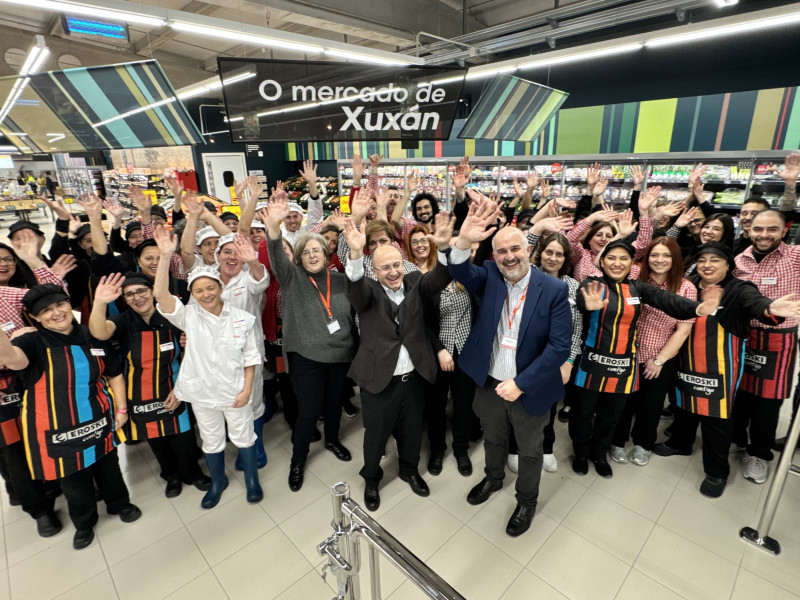 Inauguración del supermercado Eroski Center Xuxán