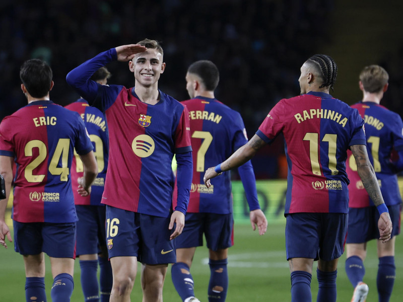 Fermín celebra el 4-0 del Barcelona - Valencia