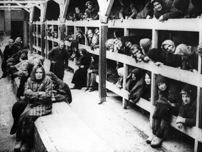 El recuerdo que, cinco décadas después, el periodista Carlos Dávila no puede borrar de su memoria tras su visita a Auschwitz