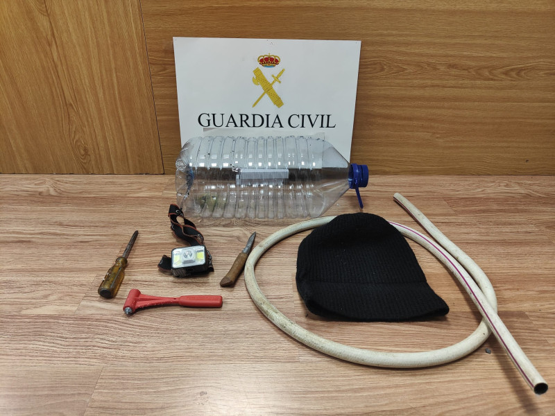 Objetos intervenidos por la Guardia Civil en la Operación CARDENAL