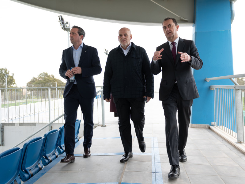 Tebas junto a Kike Pérez y José María Muñoz