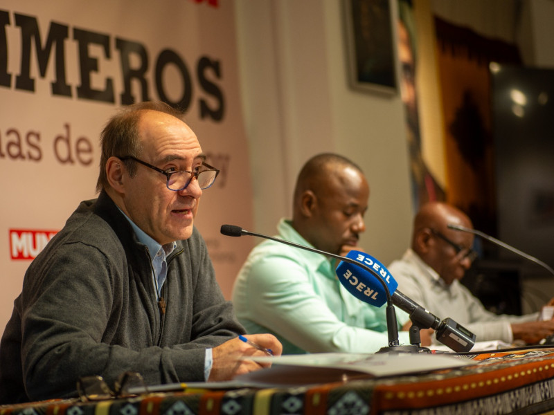 Enrique Bayo, director de MUNDO NEGRO, durante la rueda de prensa sobre los galardones 2024