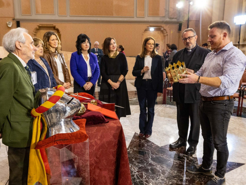 Presentación de los actos de la Coronación de Fernando I de Aragón.